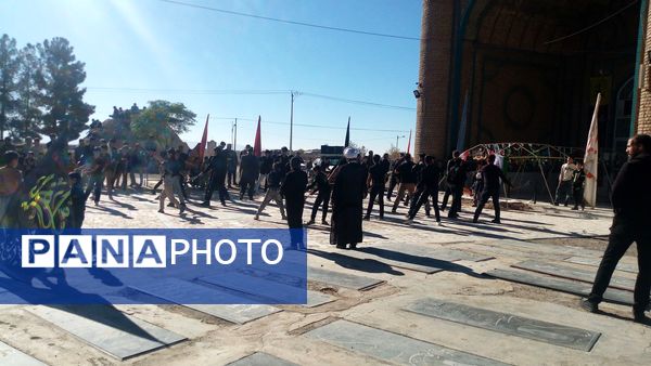 برپایی هیئت حسینی به مناسبت شهادت حضرت زهرا در روستای ارغا