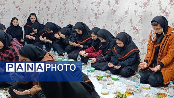 برگزاری محافل انس با قرآن و مراسم افطاری در مدارس شهرستان ملارد 