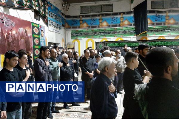عزاداری هیات محبان علی‌ابن‌ابی‌طالب (ع) فرهنگیان شیراز در شب تاسوعای حسینی