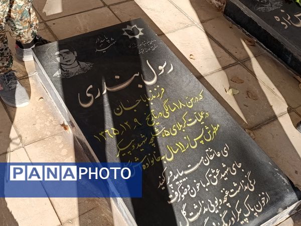 اجرای طرح لاله‌های روشن در آموزشگاه شیخ فضل‌الله نوری 