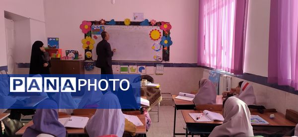 بازدید راهبر آموزشی از دبستان شهید نجفی فدافن