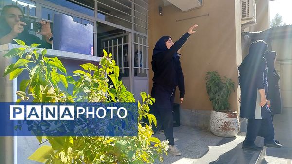 مسابقات ورزشی به مناسبت هفته بهداشت و روان در دبیرستان پیرایش یک