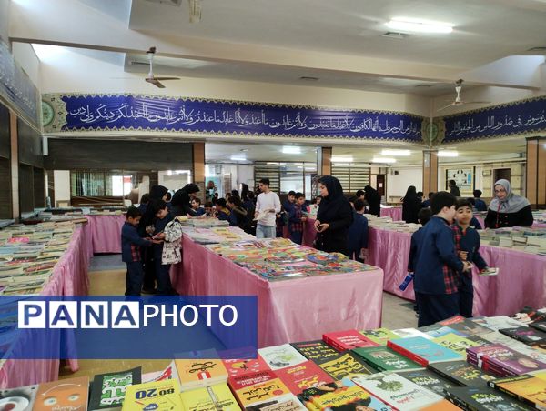 نمایشگاه کتاب کانون مهدیه همدان