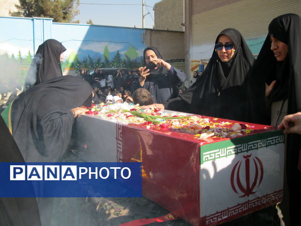 دبیرستان سردار شهید قاسم سلیمانی میزبان شهید گمنام شد