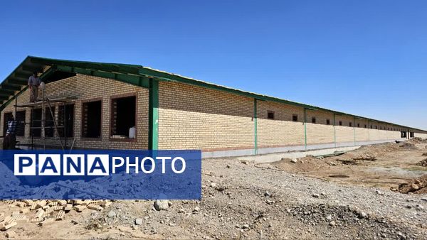 بازدید از واحد پرورش مرغ گوشتی صنعتی شرکت دام و صنعت چمنزار فاروج