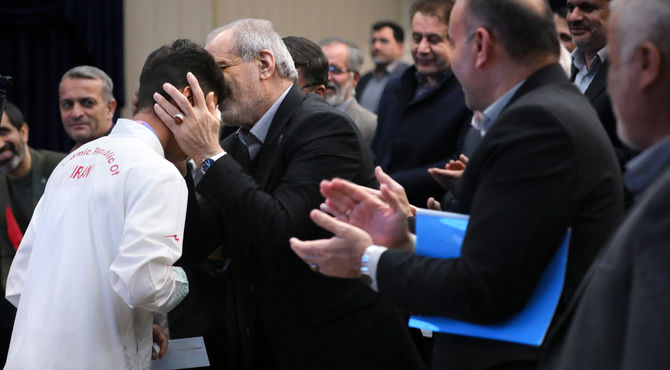 یادگار یک معلم برای فرزندان ایران و طلایی جهانی که وقف عدالت آموزشی شد 