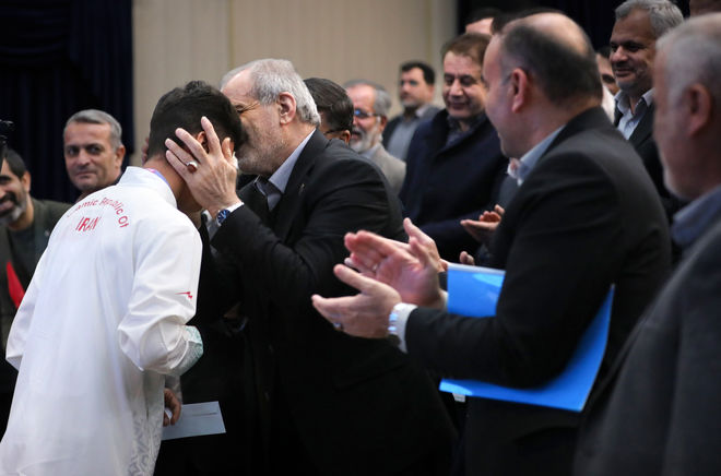 یادگار یک معلم برای فرزندان ایران و طلایی جهانی که وقف عدالت آموزشی شد 