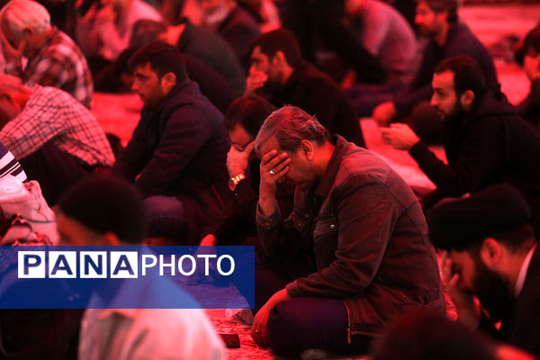 مراسم یادبود کودکان و زنان شهید بمباران هوایی روضه فاطمیه قم