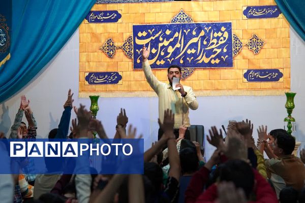 اعتکاف به رنگ خدا ۴؛ دانش‌آموزان یزدی به مهمانی خدا رفتند