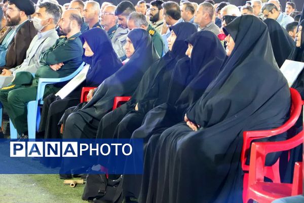 یادواره سرداران و شهدای محله حسین‌آباد در برازجان با حضور نماینده ولی فقیه در استان بوشهر