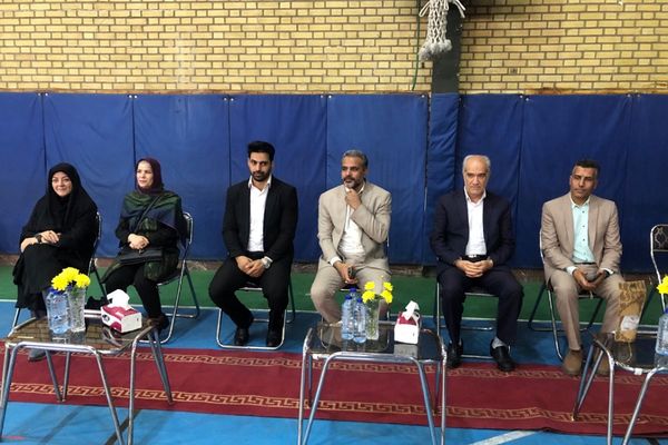  المپیادهای ورزشی و تقدیر از ورزشکاران در مدارس ناحیه 2 شهرری 