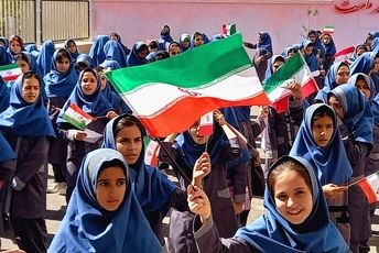 برگزاری جشن عاطفه‌ها در مدرسه امید ملارد بخش صفادشت