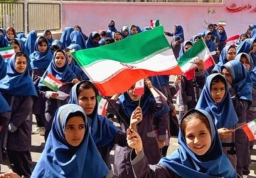 برگزاری جشن عاطفه‌ها در مدرسه امید ملارد بخش صفادشت