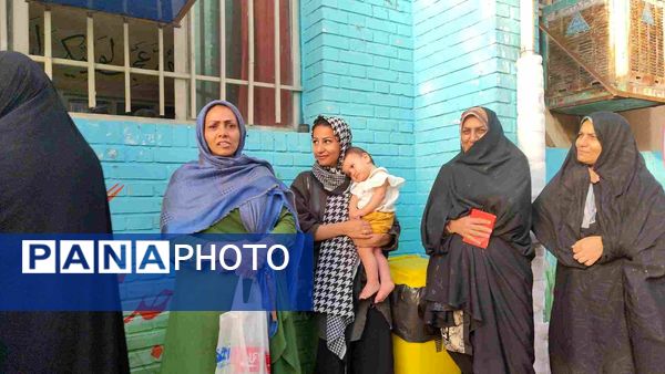 چهاردهمین دوره انتخابات ریاست‌جمهوری در دبستان مهندس رحمانی‌فرد مشهد 