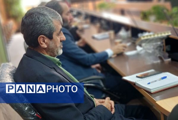 برگزاری جلسه شورای معاونان آموزش و پرورش ناحیه۳ کرج