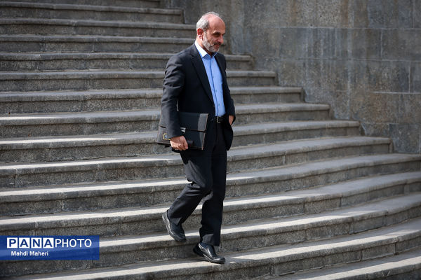 حاشیه جلسه هیات دولت