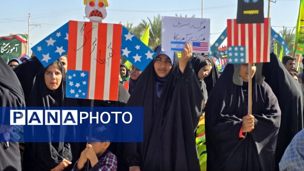 برگزاری راهپیمایی باشکوه ۱۳ آبان در شهرستان بافق 