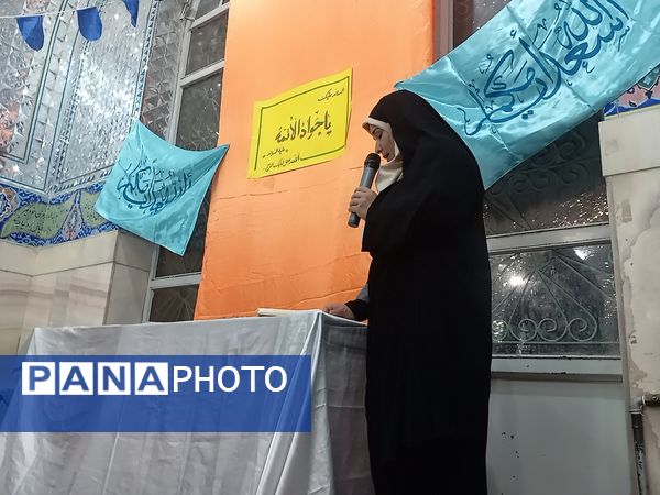 اجرای برنامه هایی زیبا و شاد برای کودکان در شهرستان کاشمر 