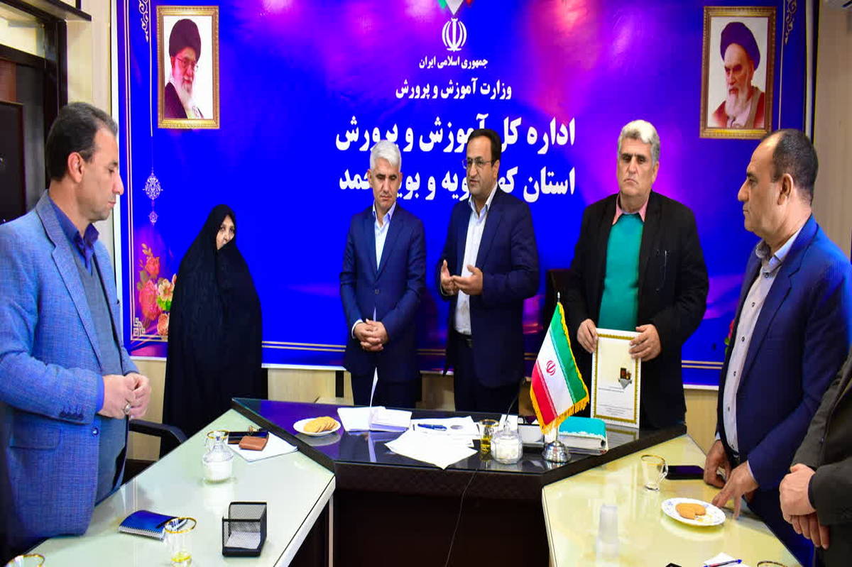 مادران و همسران شهدا ستون‌های انتقال فرهنگ مقاومت‌اند
