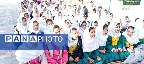 برگزاری صبحگاه انتظار در آموزشگاه فاطمیه خاتم 