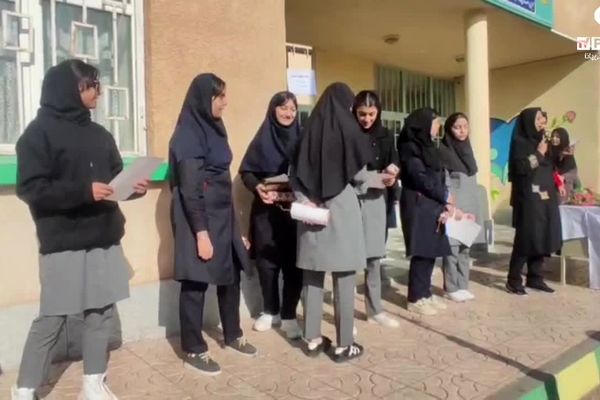 نسل امروز، ادامه‌دهنده‌ی پیام ۱۳ آبان 