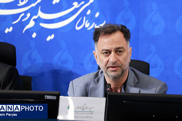 بازنگری بسته‌های یادگیری و تربیتی برمبنای نیاز جامعه