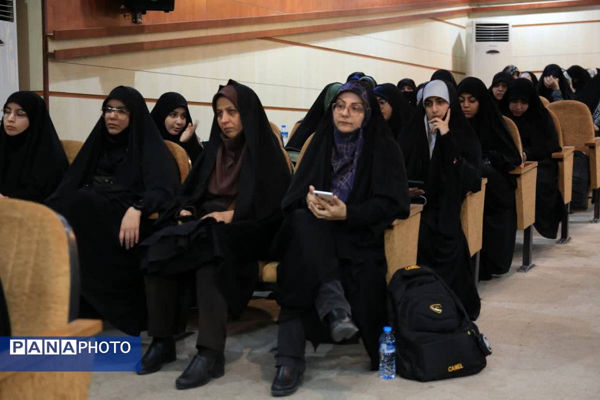 همایش «مدار امید» با حضور فعالان رسانه بسیج در قم