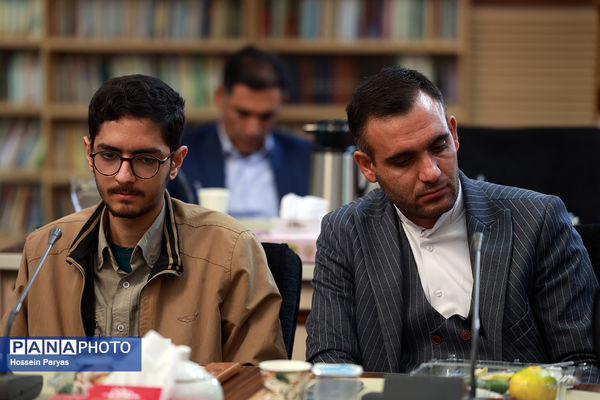 آیین تجلیل از برگزیدگان طرح ملی صبح رویش