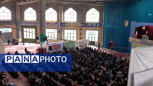 برگزاری پرشور نماز جمعه در نورآباد دلفان 