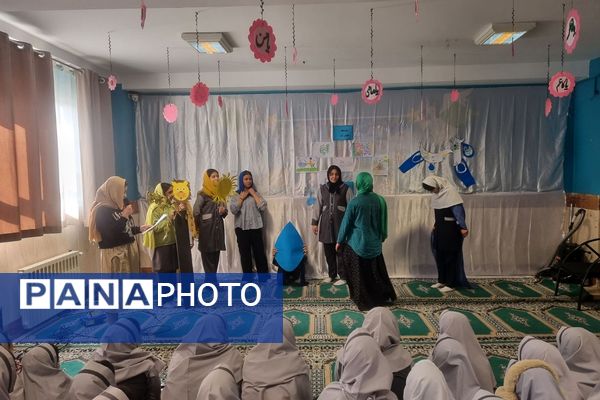 نمایشگاه نگهبان آب در دبستان حاتم ناحیه دو شهرری 