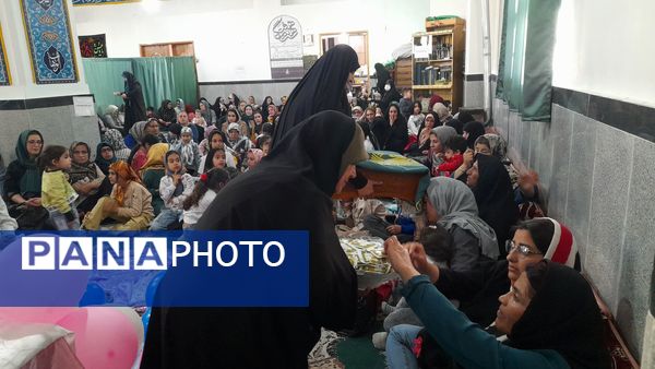 مراسم جشن دهه کرامت و استقبال از پرچم حرم رضوی در شهرستان‌فیروزکوه
