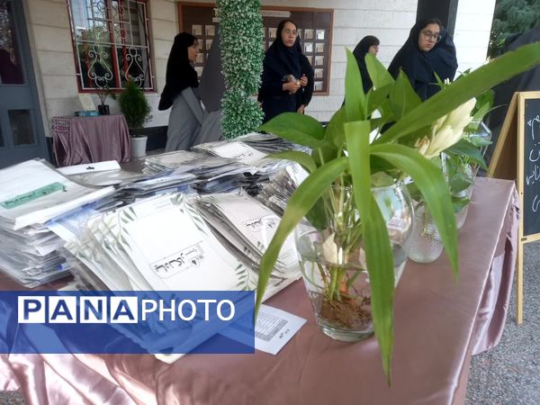 اولین روز مهر در دبیرستان آرمینه مصلی نژاد ناحیه ۶ مشهد 