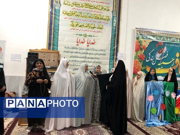 مراسم اعتکاف دانش آموزی در شهر راز