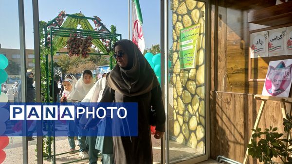 بوی علم و بوی دانش درهوای دبستان لطیفه