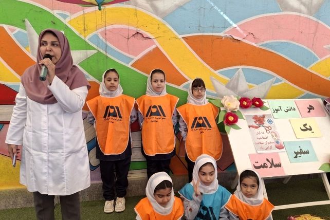 انتخابات سفیران بهداشت در دبستان آوا