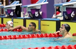 شناگران ایران با اقتدار به فینال 4 در 100 متر آزاد رسیدند