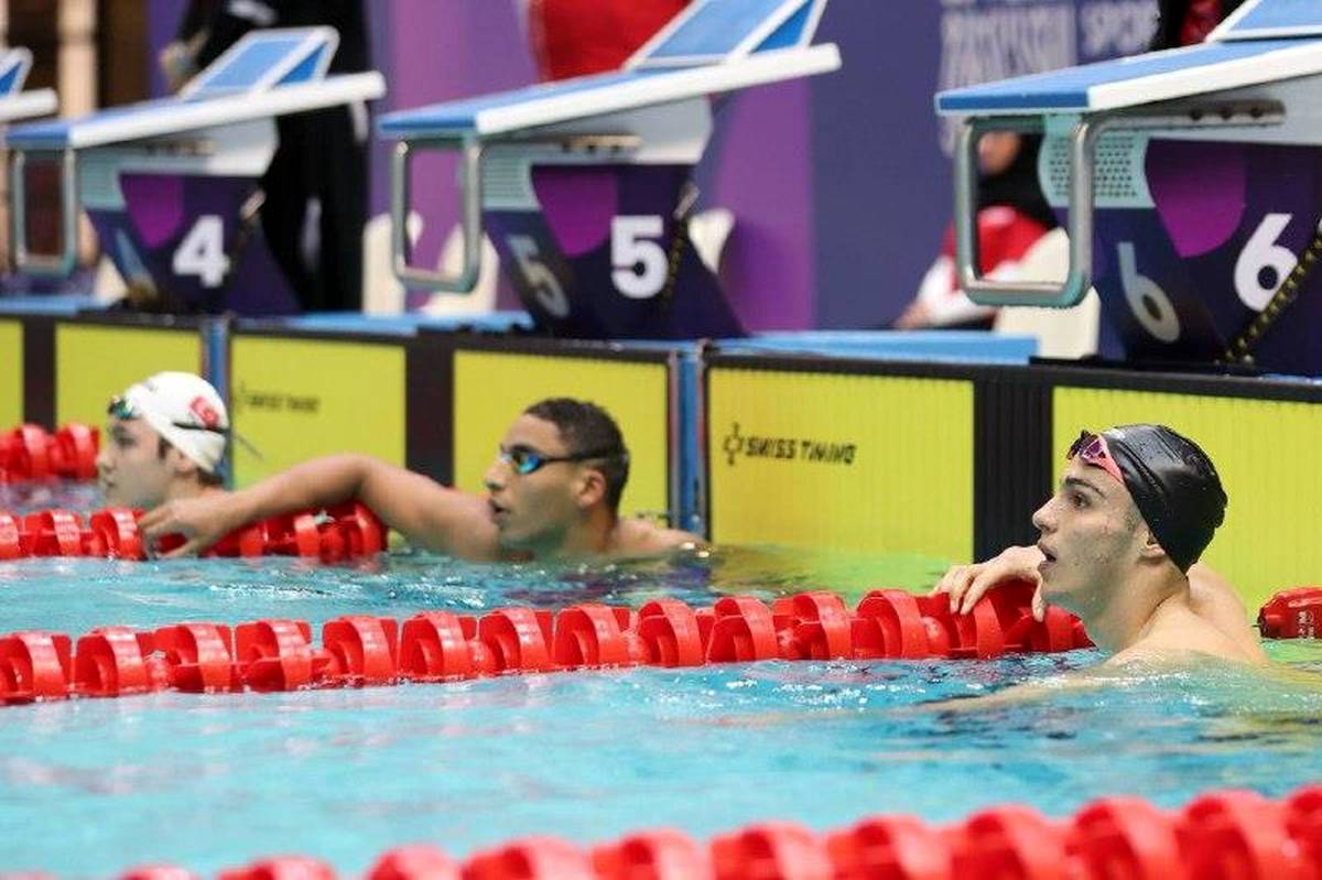 شناگران ایران با اقتدار به فینال 4 در 100 متر آزاد رسیدند