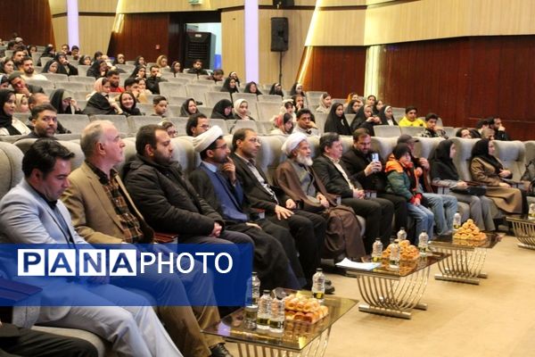 جشن بزرگ وصال و تقدیر از ۳۷۰ زوج جوان در فرهنگسرای نیشابور