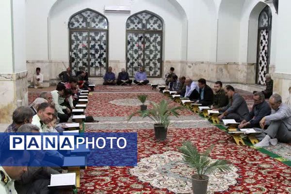  محفل انس با قرآن کریم در زیارتگاه شهید مدرس (ره)