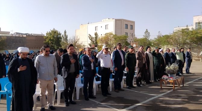 پانا روایتگر آیین بازگشایی مدارس در استان مرکزی 