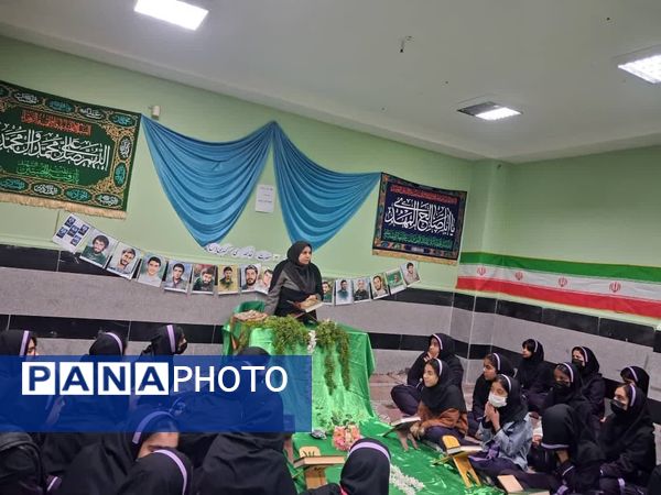 برگزاری محفل انس با قرآن کریم در مدرسه حضرت خدیجه کبری (س) جم