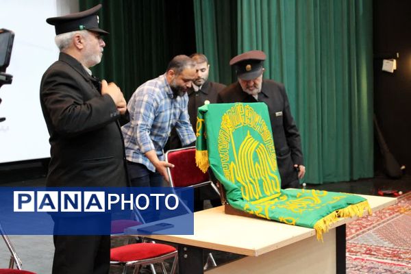 گرامیداشت دهه کرامت و بیست و ششمین سالروز تاسیس سازمان دانش‌آموزی، در منطقه ۱۰