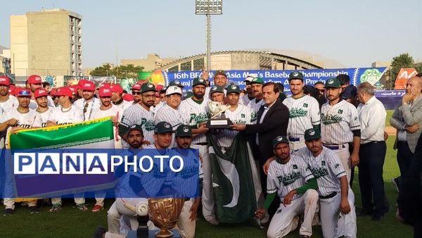 سکوی اول تا سوم مسابقات بیس‌بال غرب‌آسیا مشخص شد