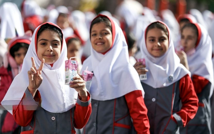 آغاز توزیع شیر در مدارس ابتدایی دولتی سراسر کشور