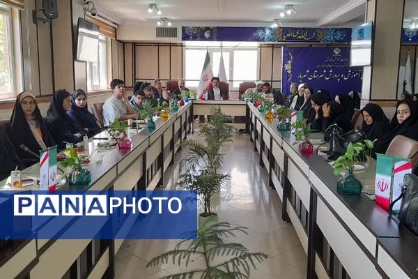 درخشش مدارس و راویان برتر در آیین اختتامیه مدرسه انقلاب شهریار