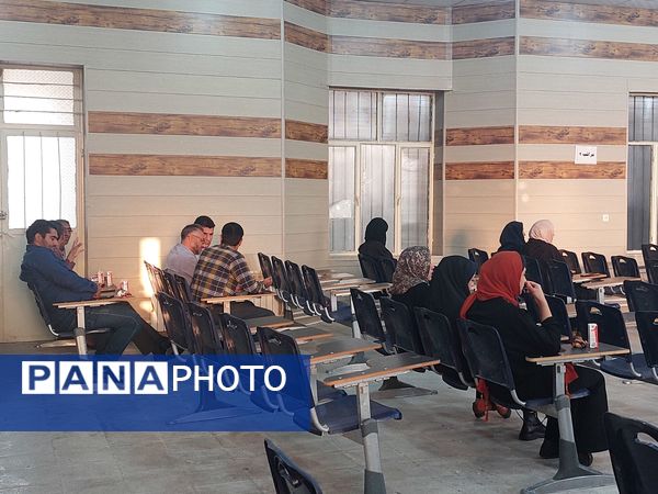 تشکیل جلسه انجمن اولیا و مربیان مدرسه حضرت معصومه(س) شاهد