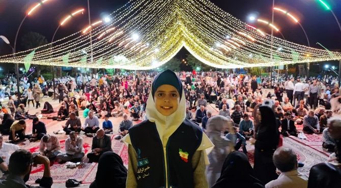 طوفانی از عشق به علی در شامگاه عید غدیر در آباده برپا شد