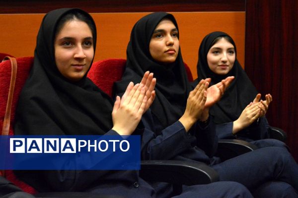 مدرسه انقلاب در بهارستان‌دو به ایستگاه پایانی رسید