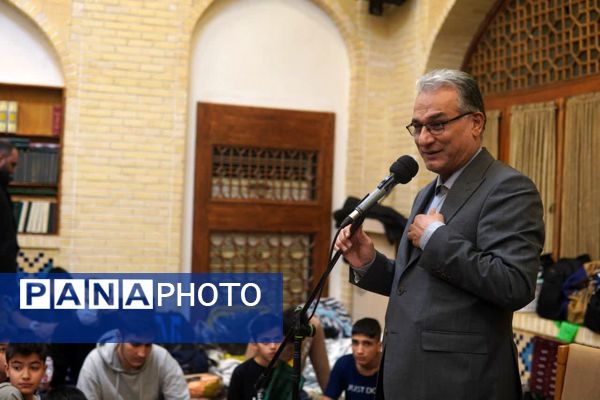 سه روز خلوت نوجوانان گرگانی با خدا در مسجد جامع