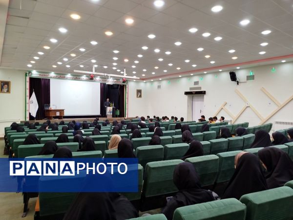 جلسه توجیهی طرح کارورزی دانشجویان دانشگاه‌های پیام نور و آزادی اسلامی شهرستان کاشمر 